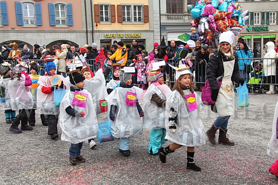 Enfants au carnaval de Bulle 2015