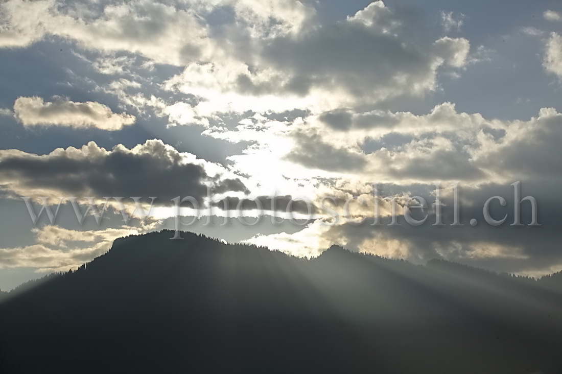 Level de soleil sur la Gruyère...