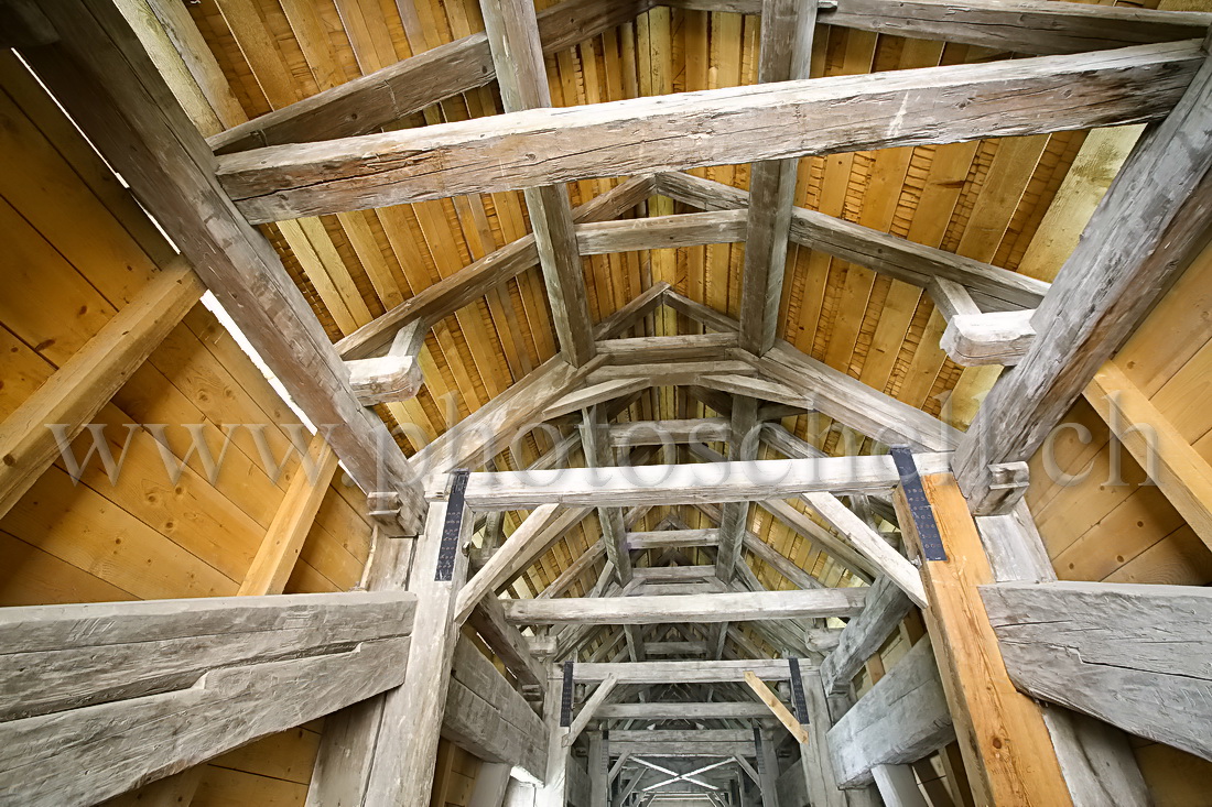 Architecture en bois du Pont qui Branle