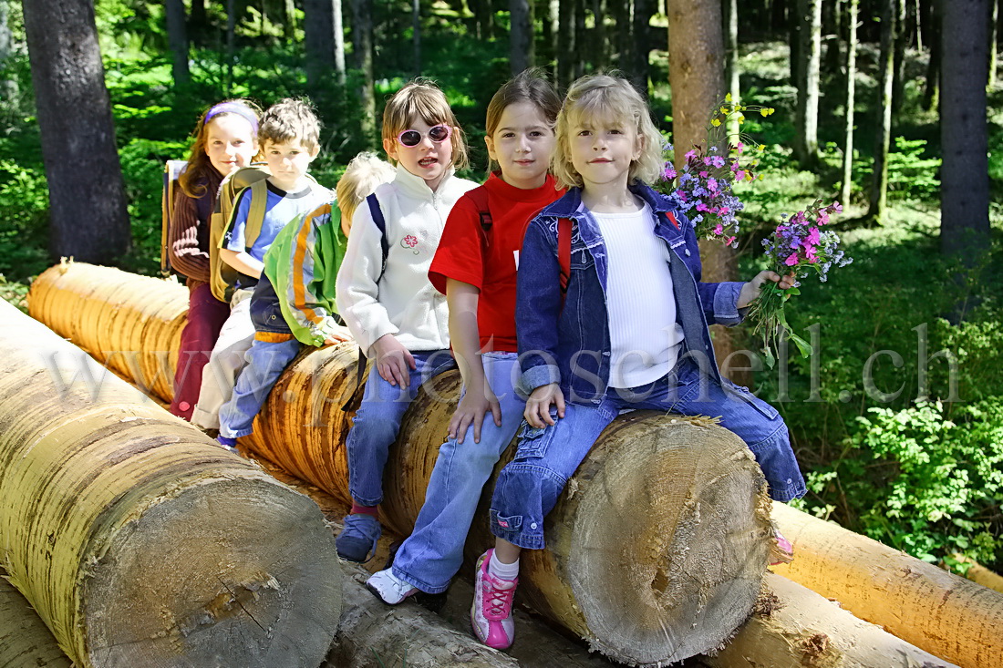 Petit train d'écoliers