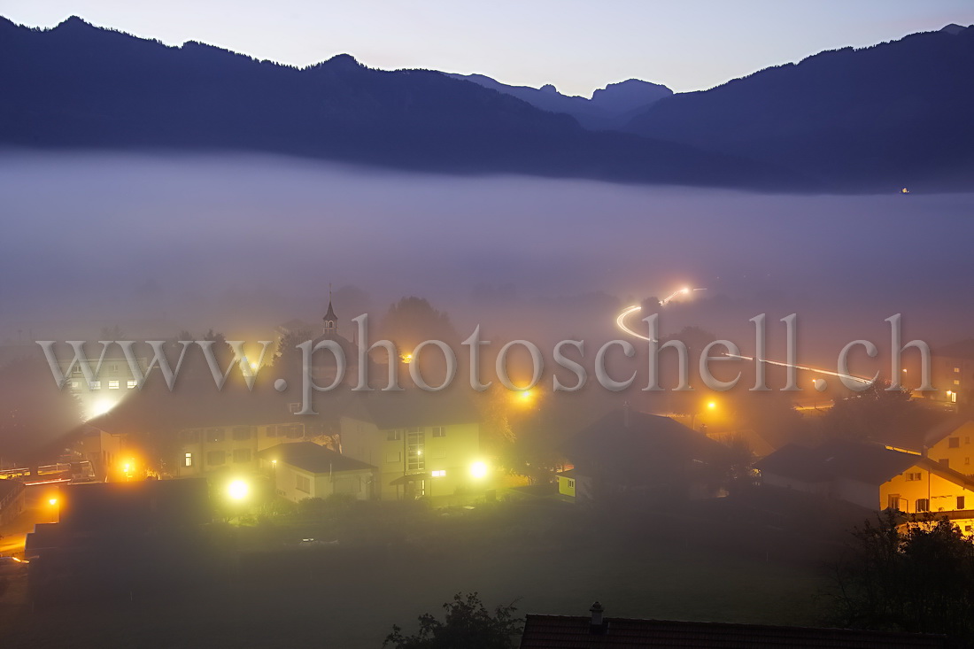 Nuage matinal d\\'automne sur Marsens