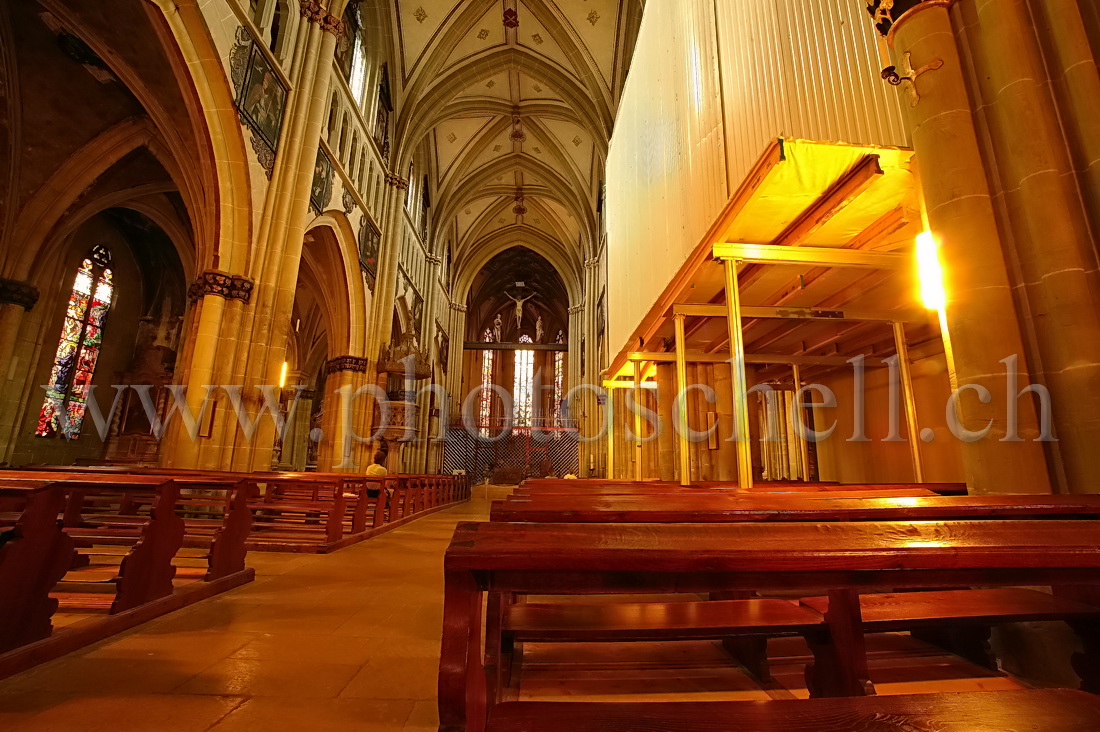 Intérieur de la catédrale de Fribourg