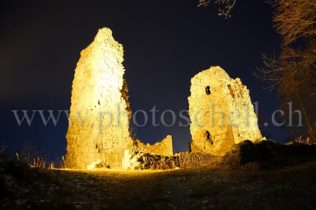 Les ruines sur l'ile d'Ogoz