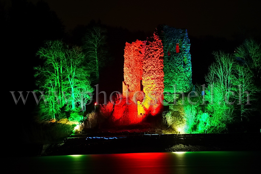 Les tours de l\'île d\'Ogoz en couleurs