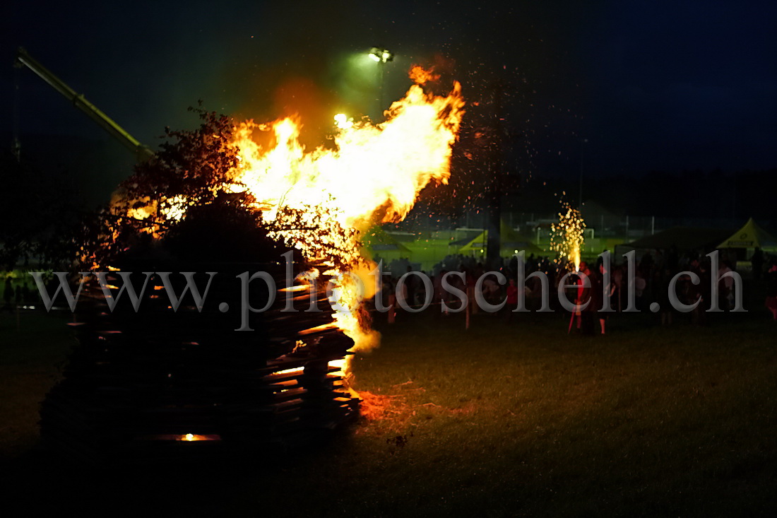 Feu du 1er août à Avry devant Pont