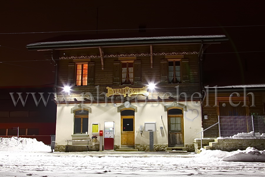 La gare de Vuadens la nuit