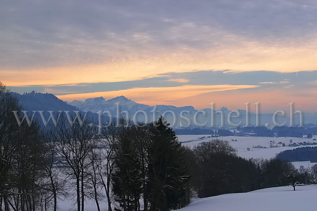 Coucher de soleil sur les monts de Marsens
