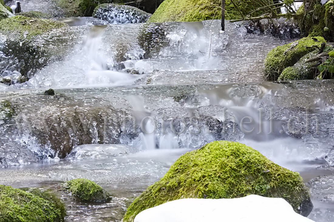 Ruisseau glacé