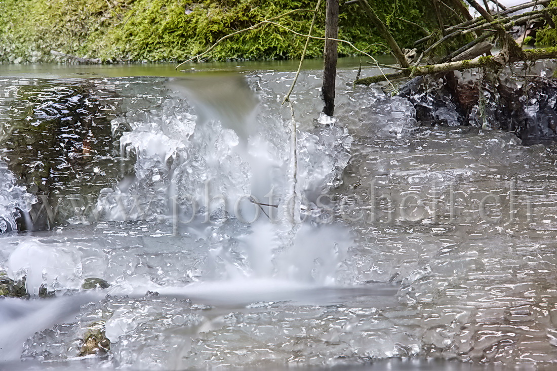 Ruisseau glacé