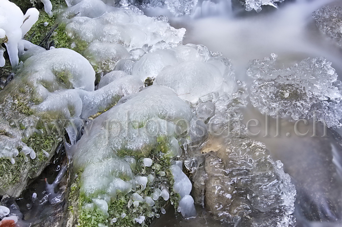 Ruisseau glacé