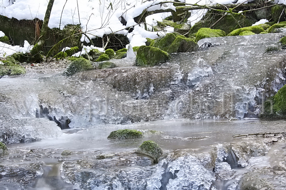 Ruisseau glacé