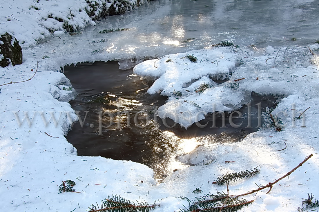 Ruisseau glacé