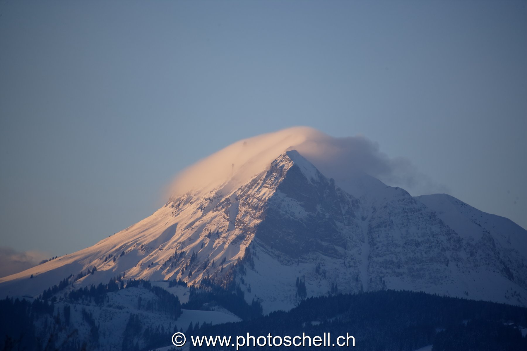 Brume matinale sur le Moléson