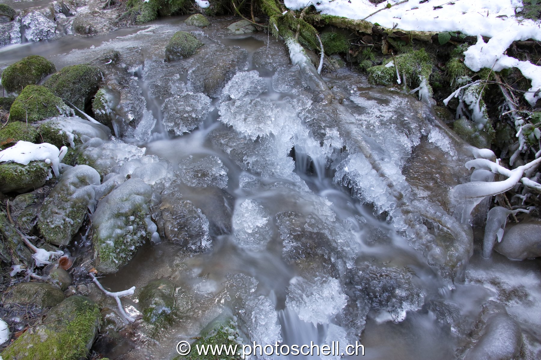 Ruisseau glacé