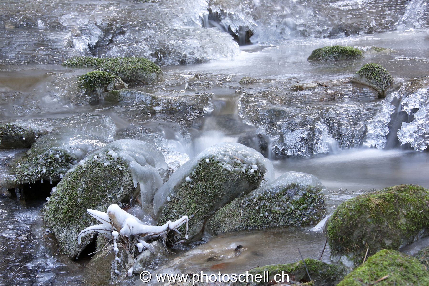 Ruisseau glacé