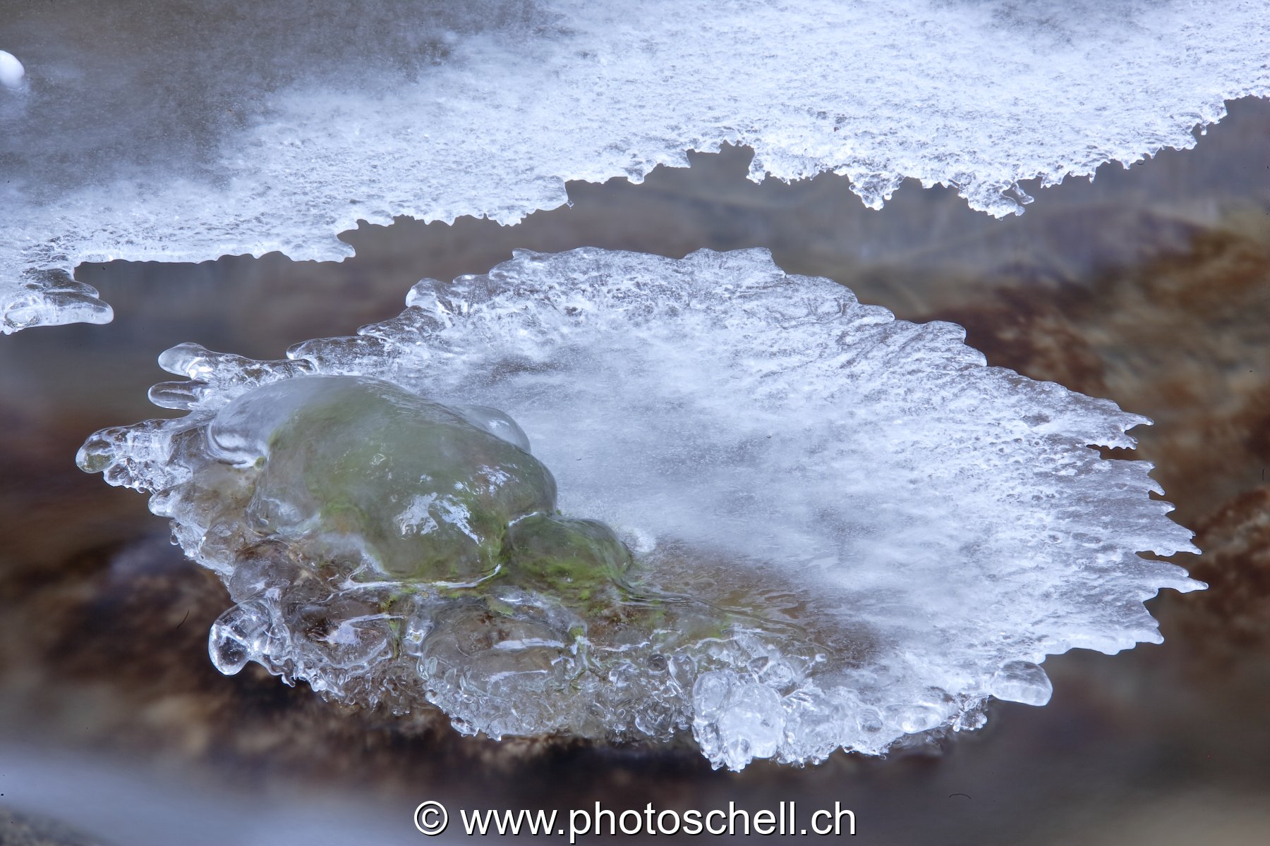 Ruisseau glacé