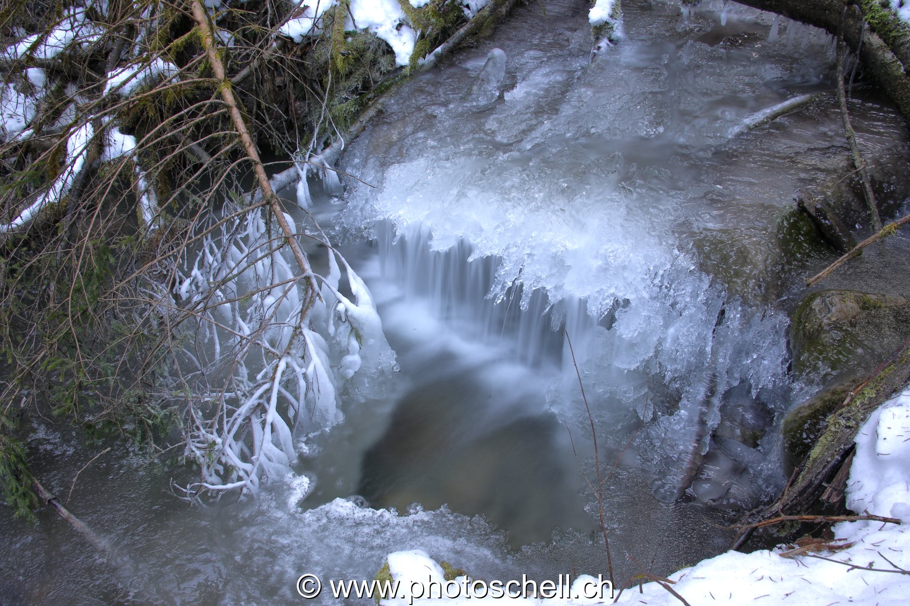 Chutes d'eau glacées