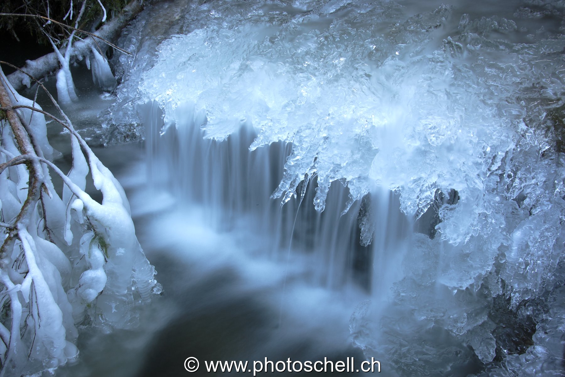 Chutes d'eau glacées