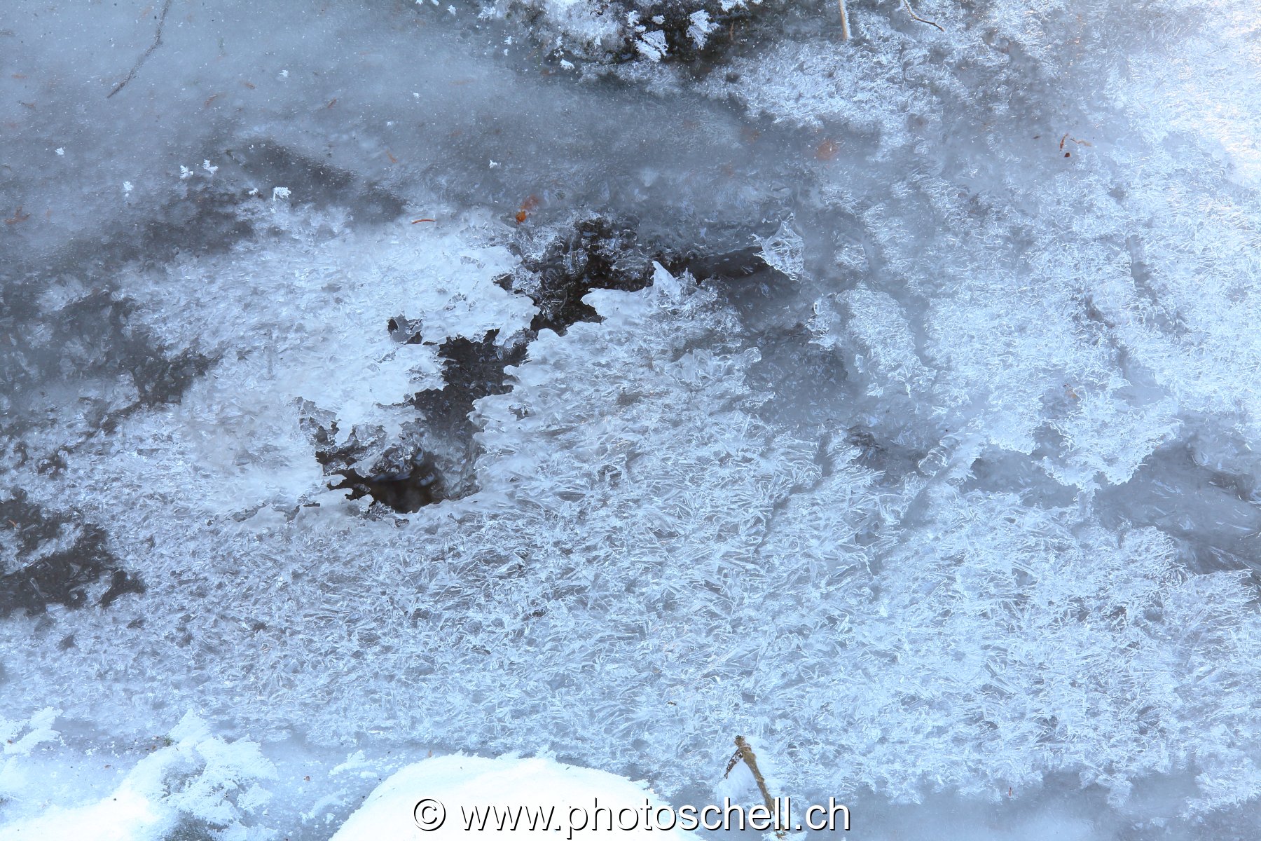 Ruisseau glacé