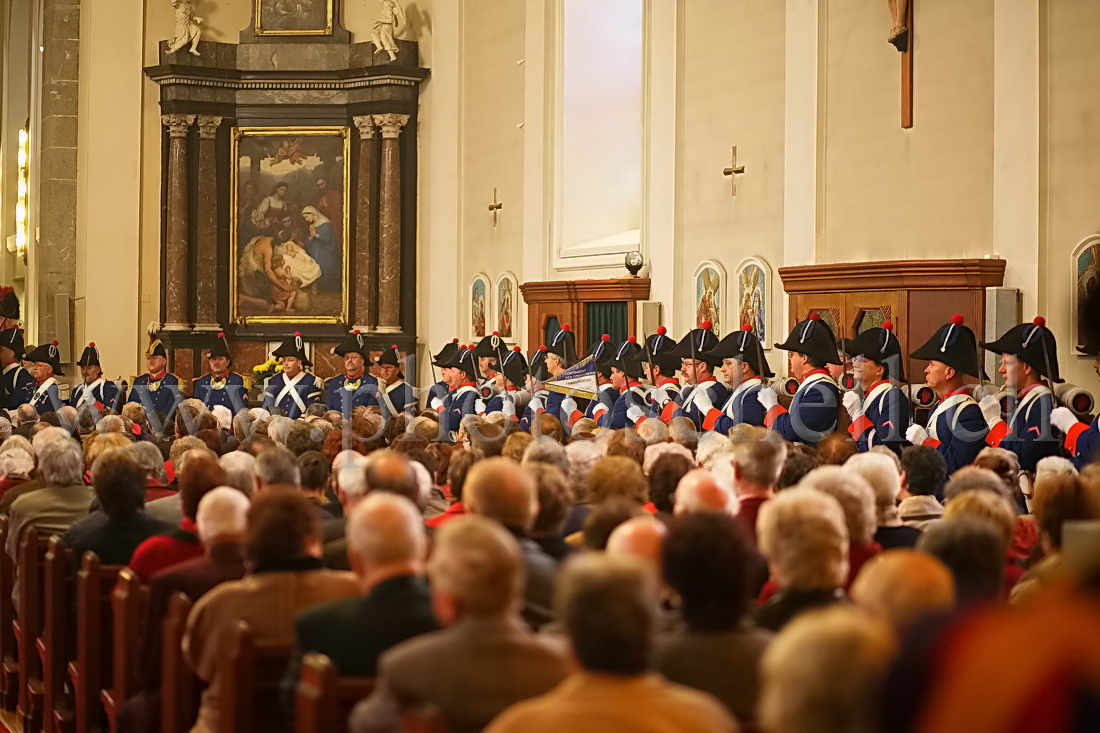 Les grenadiers et l\'armée des fidèles