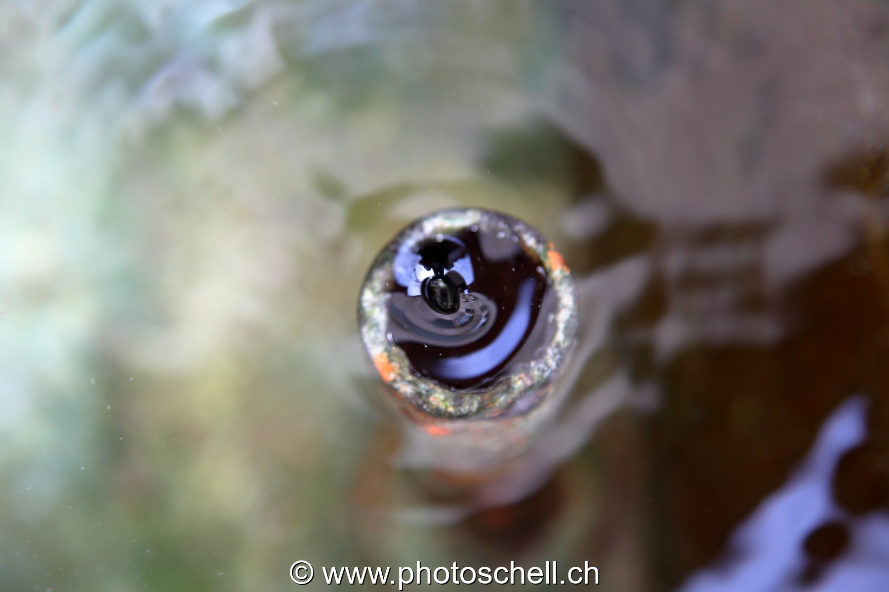 Bulle d'air dans le siphon de fontaine