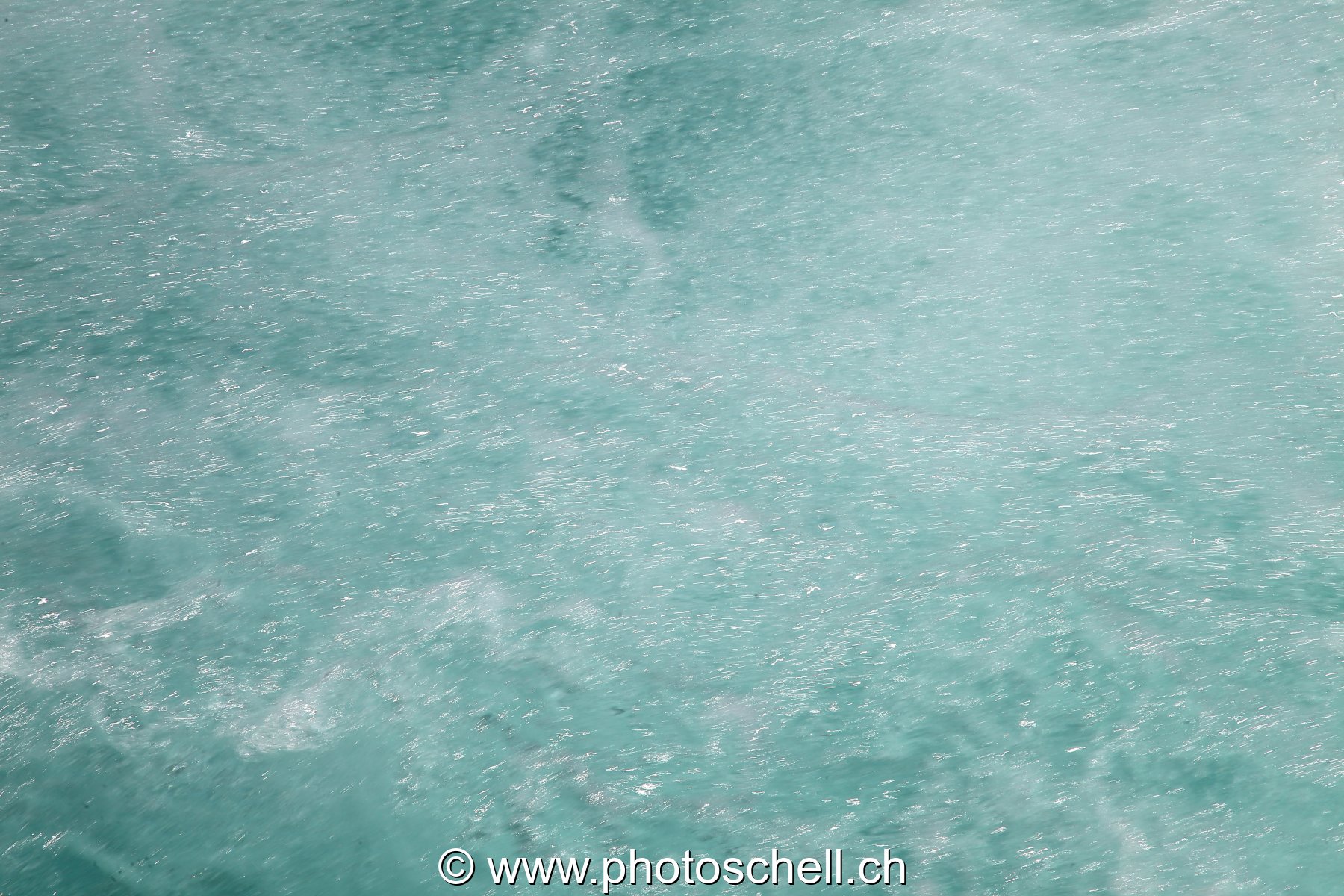 Bulles d'eau dans le lac