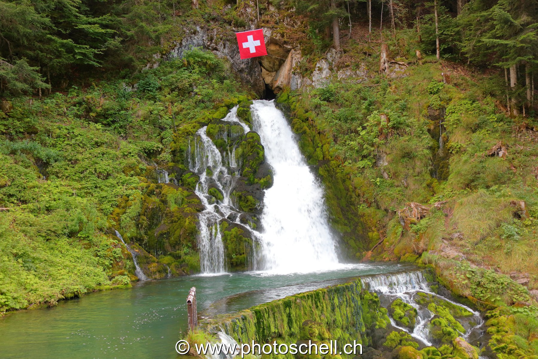Cascade à Jaun