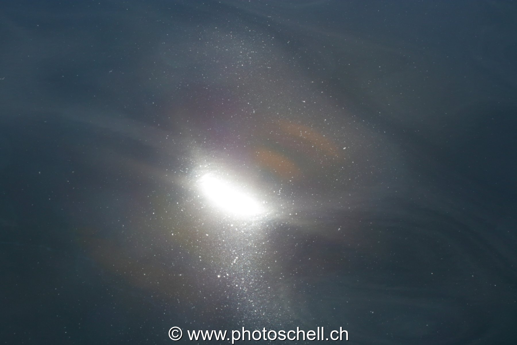 Reflet du soleil dans l'eau