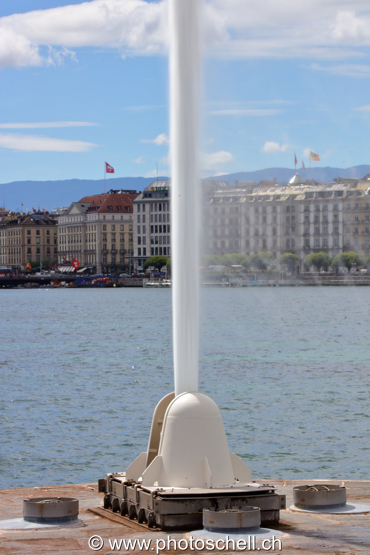 Base du jet d'eau