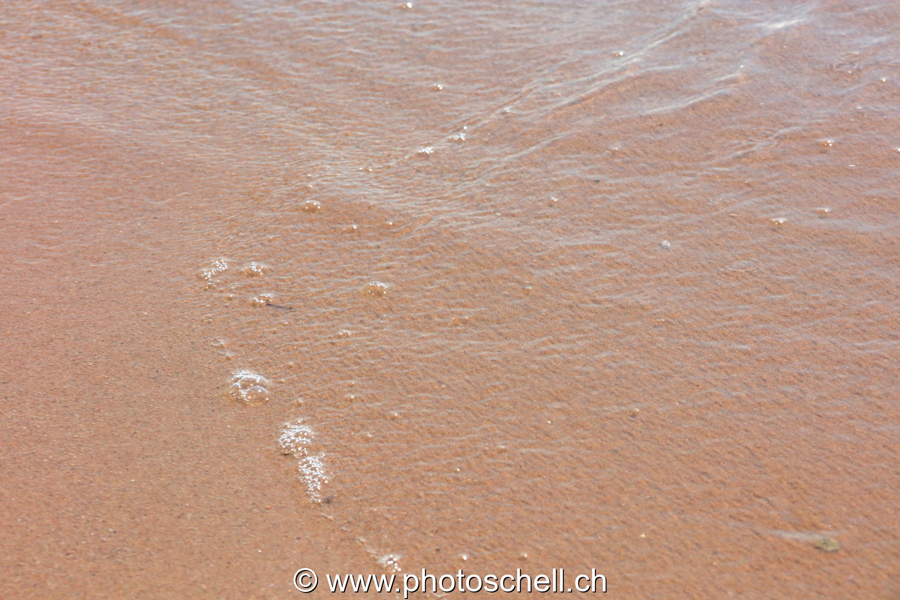 Eau qui se retire