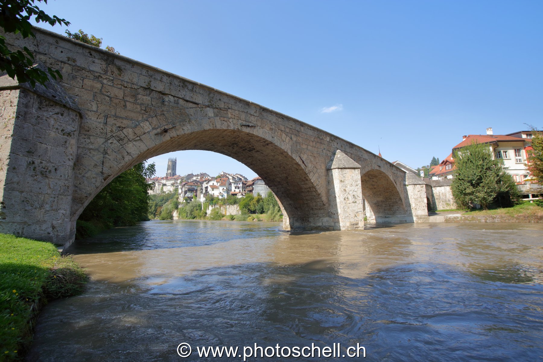 Pont à Fribourg