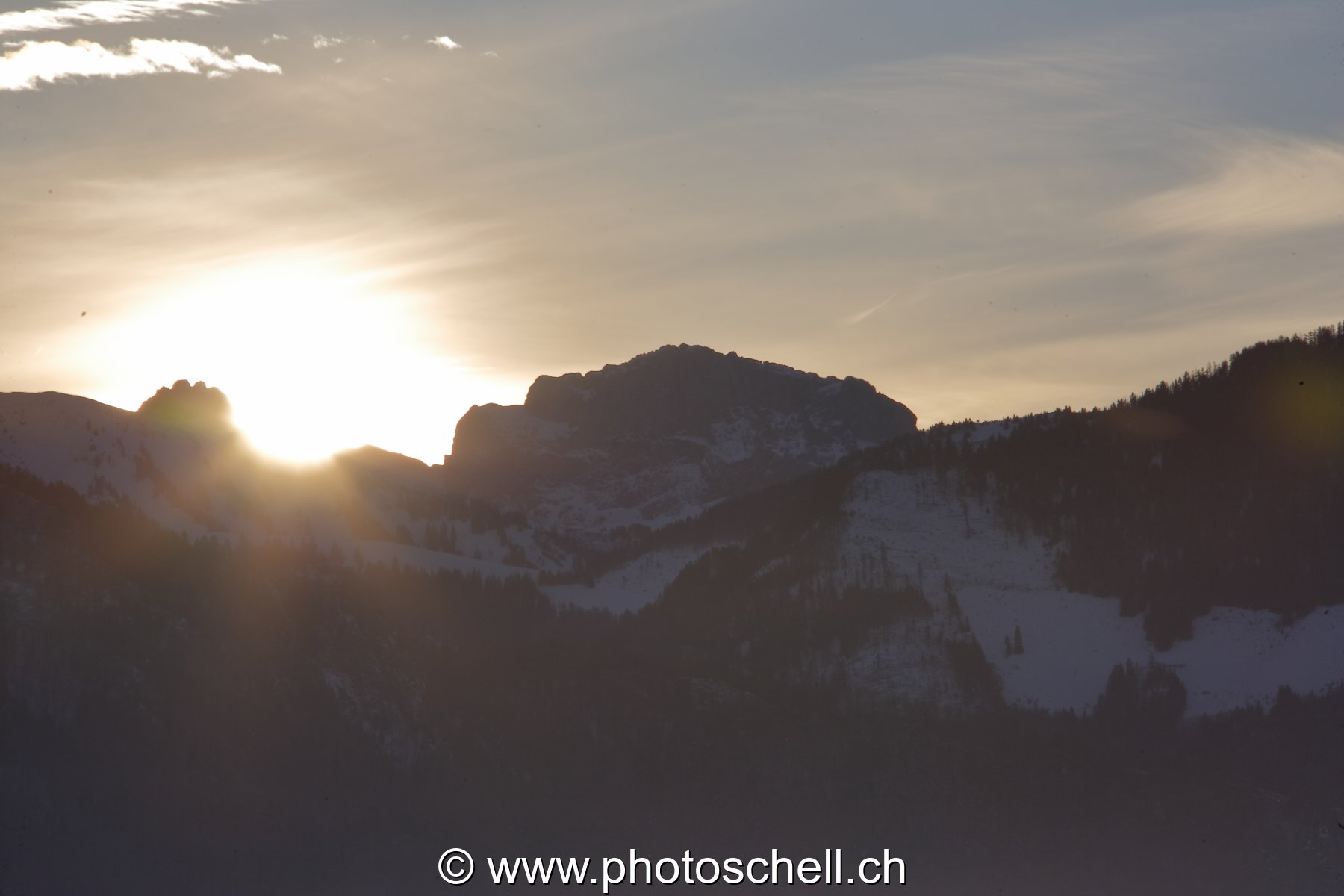 Lever de soleil à côté de la dent de Savigny