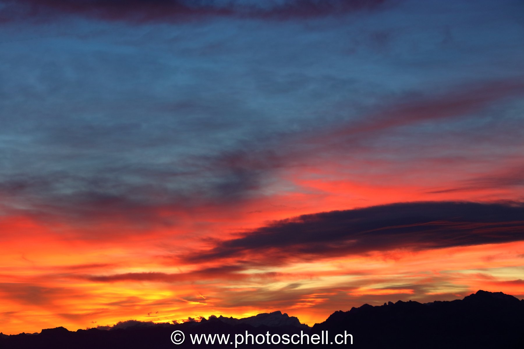 Dégradé de couleurs lors du lever de soleil