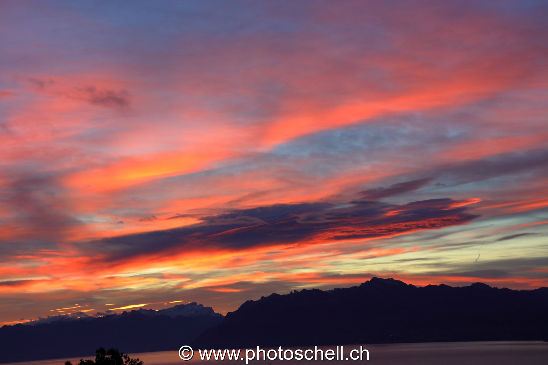 Dégradé de couleurs lors du lever de soleil