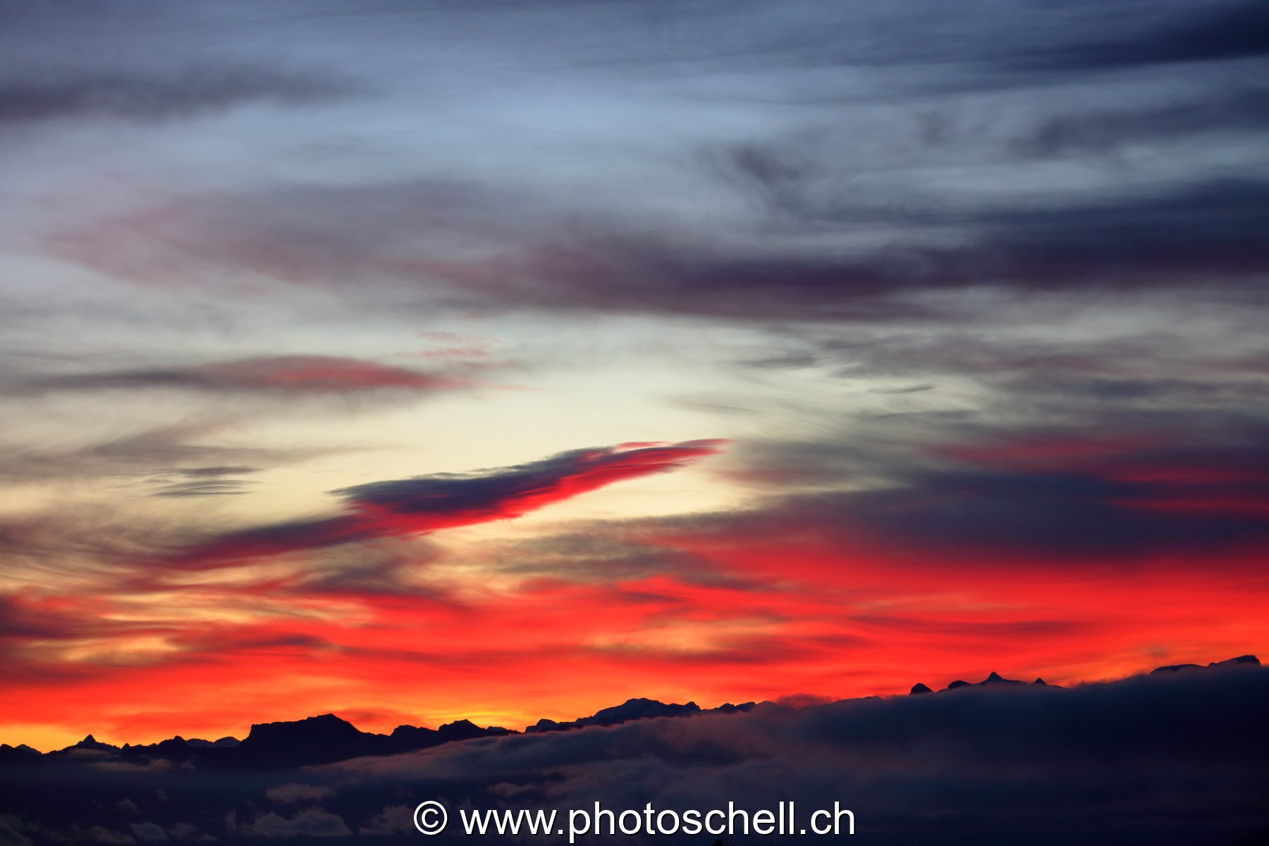 Dégradé de couleurs lors du lever de soleil