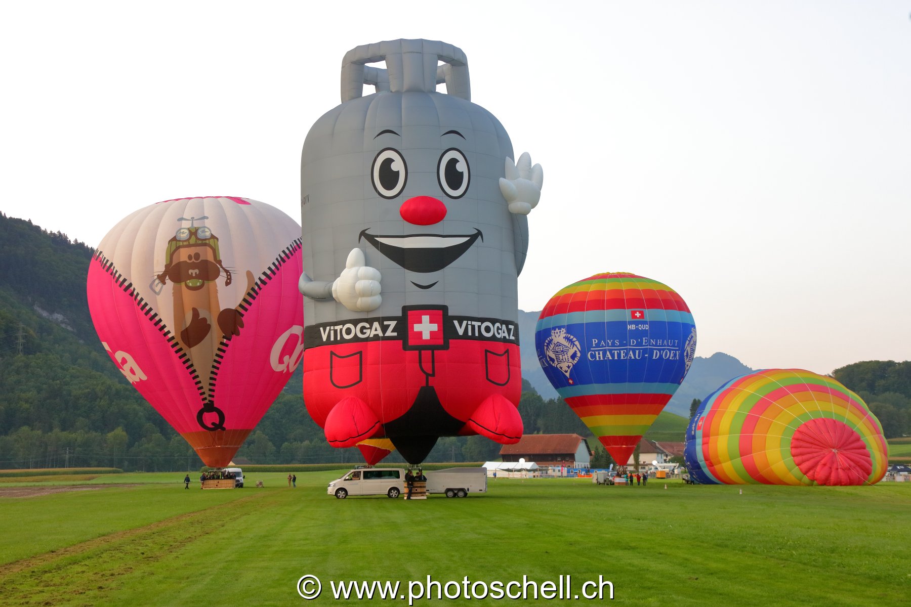 Mongolfières