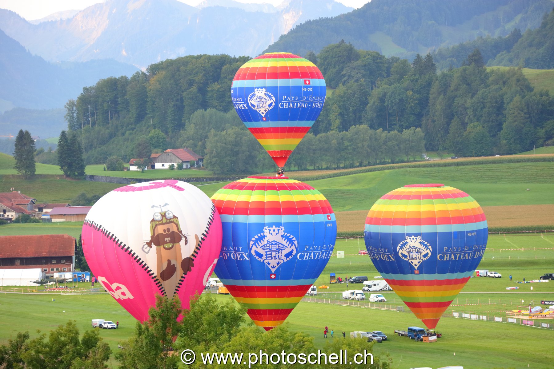 Mongolfières