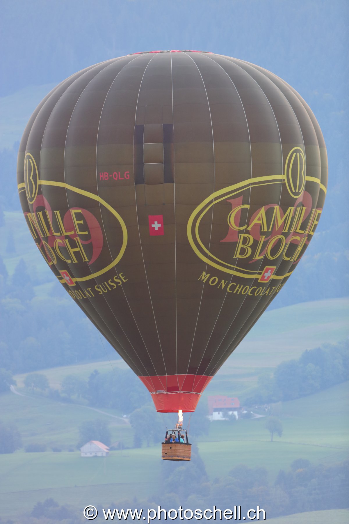 Décollage de mongolfière en Gruyère