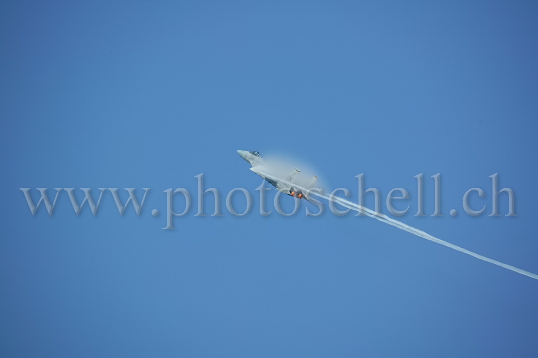 F-15 et son nuage de condensation lors d'accélération PC