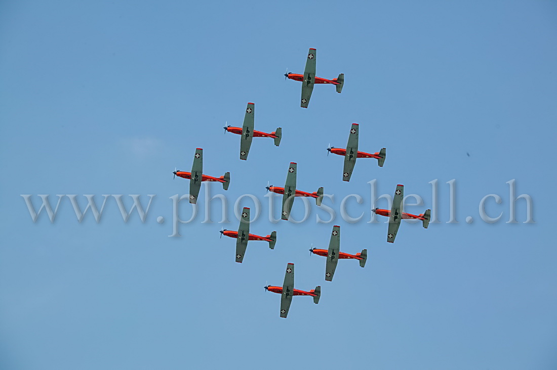 Patrouille PC9 - passage groupé