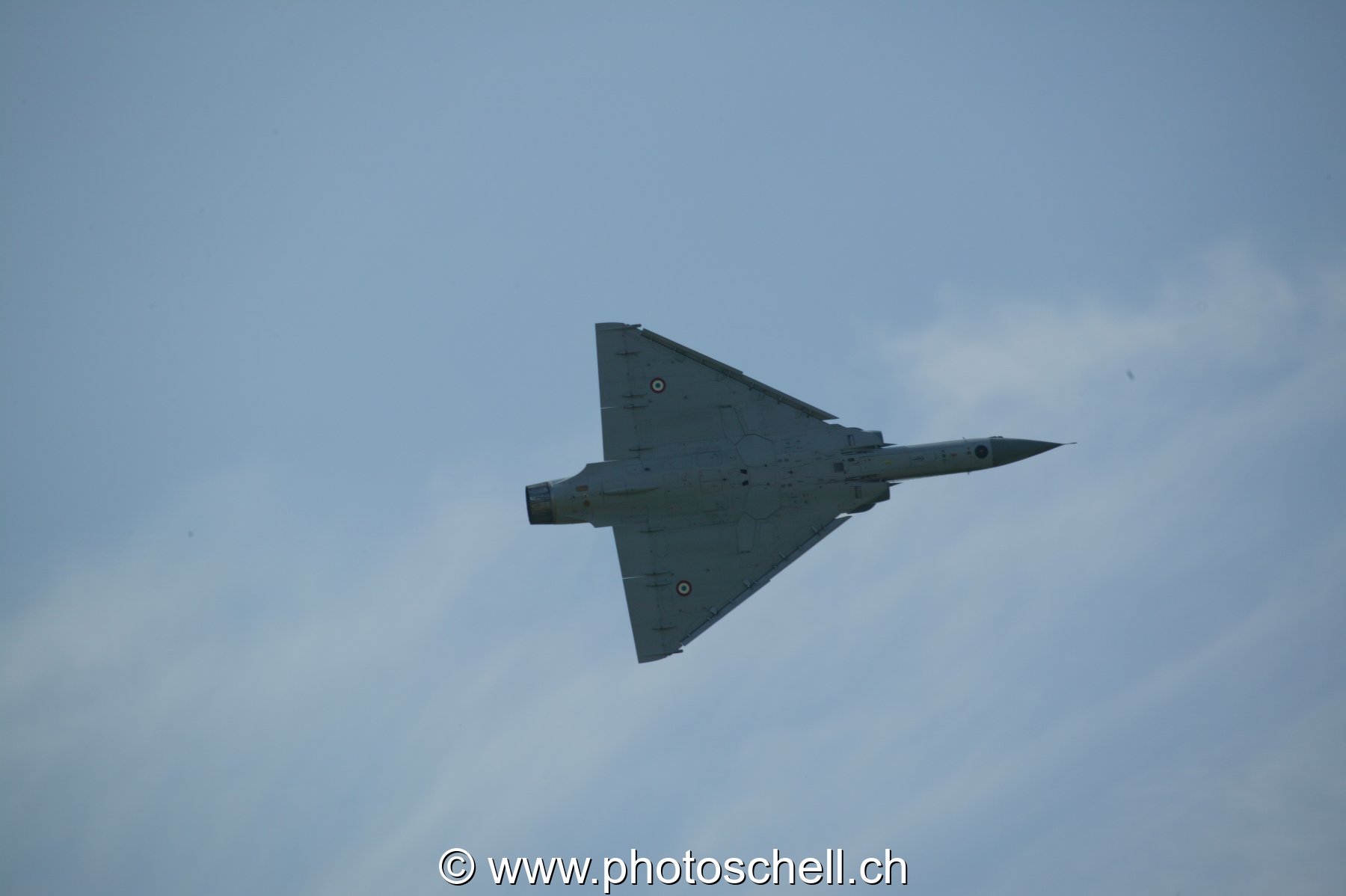 Mirage 2000 vu de dessous