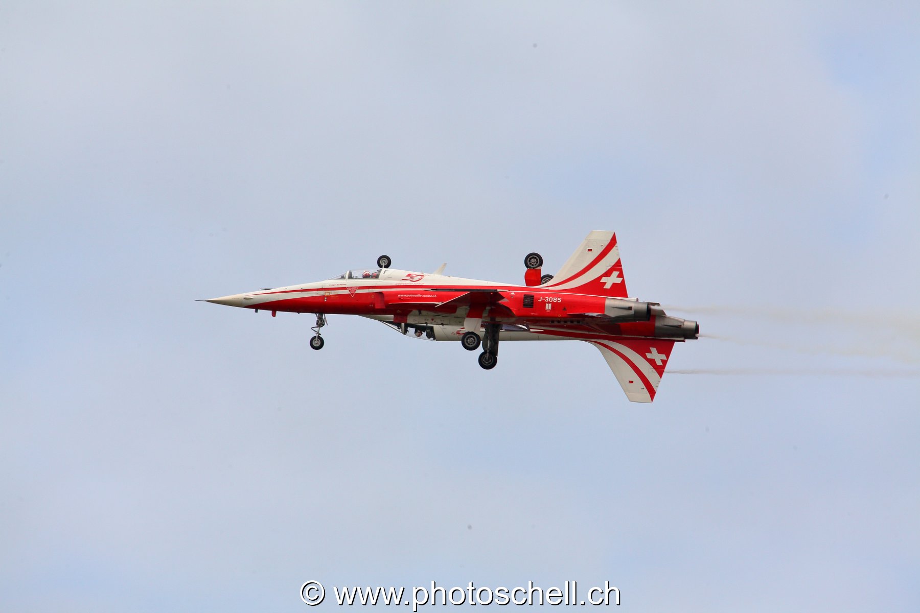 Air 14 : Patrouille Suisse
