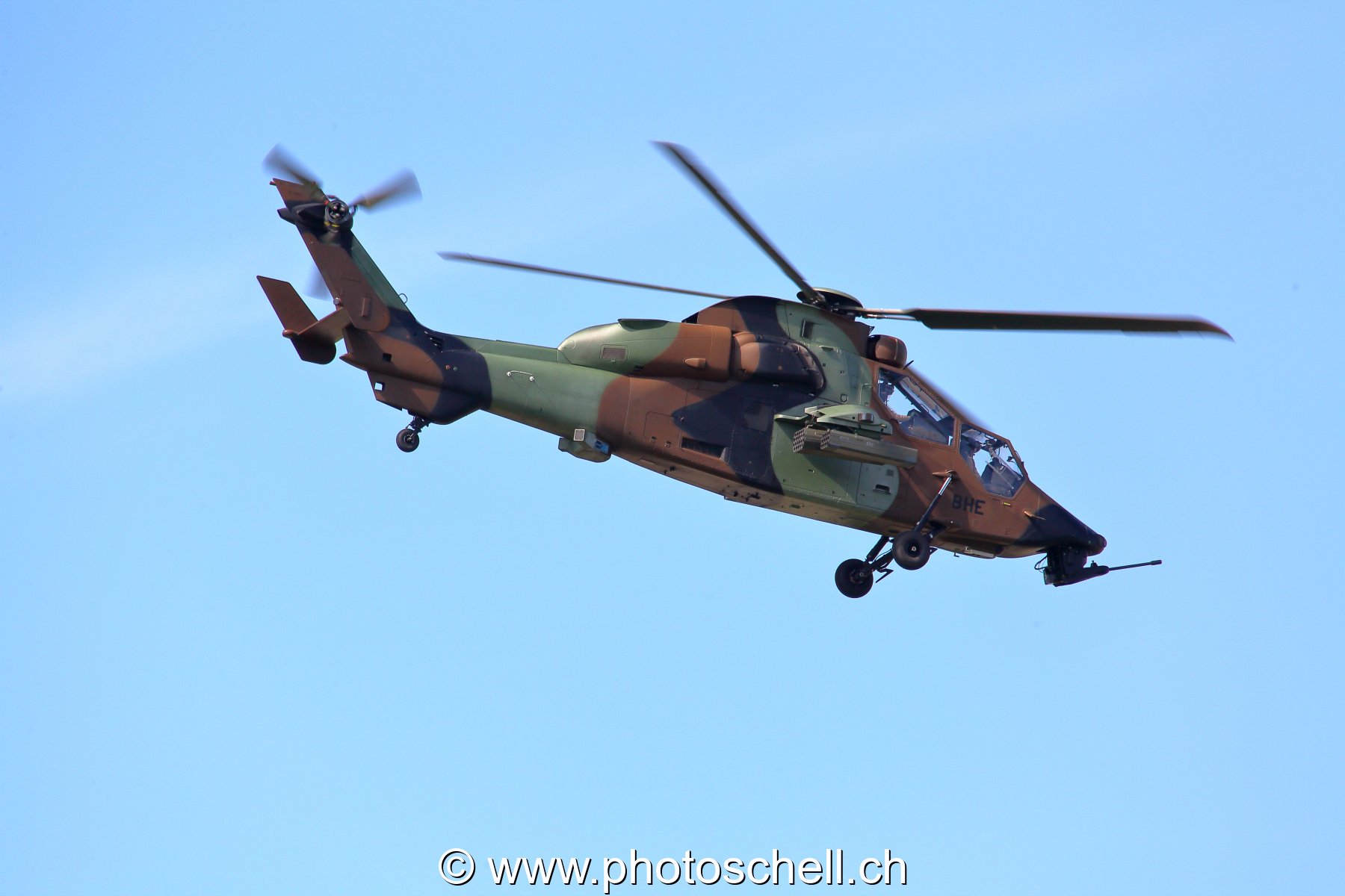 Air 14 : démontration du Tigre