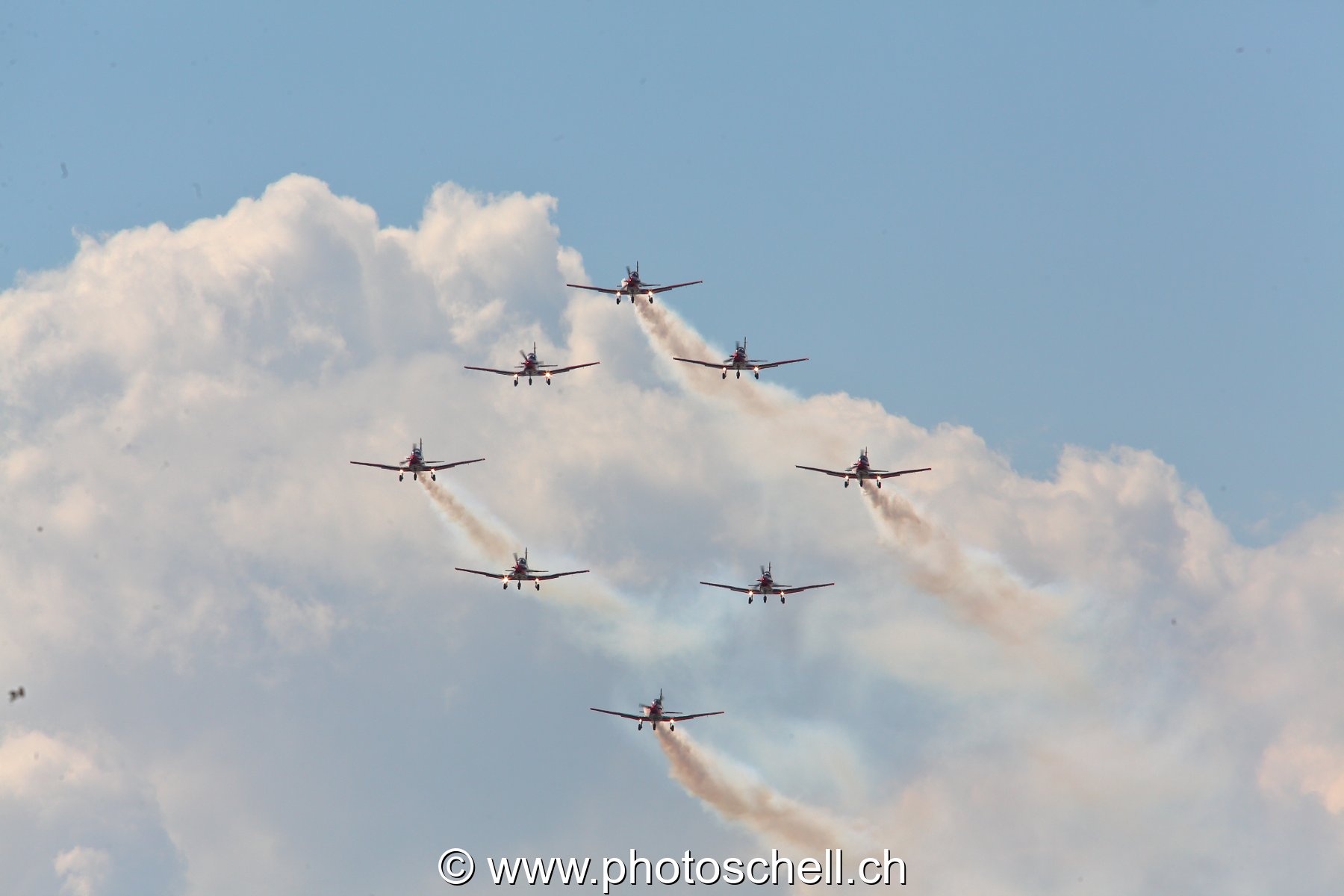 Air 14 : Patrouille Suisse en PC9