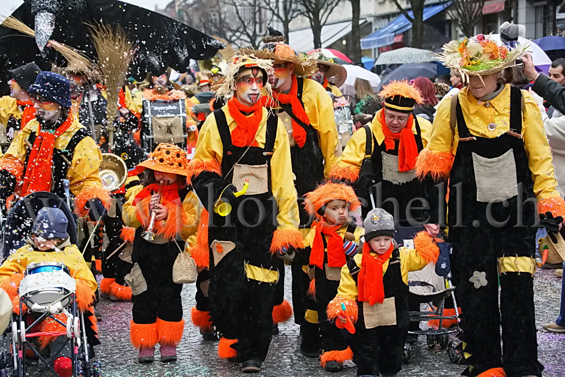 Toute la famille au carnaval...