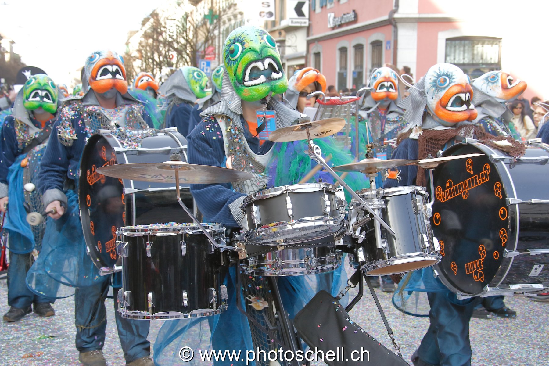 Comme des poissons au carnaval de Bulle...