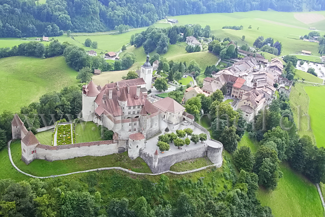 Le château de Gruyères et sa cité