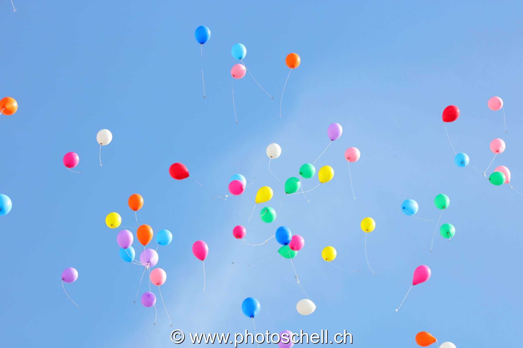 Ballons dans le ciel