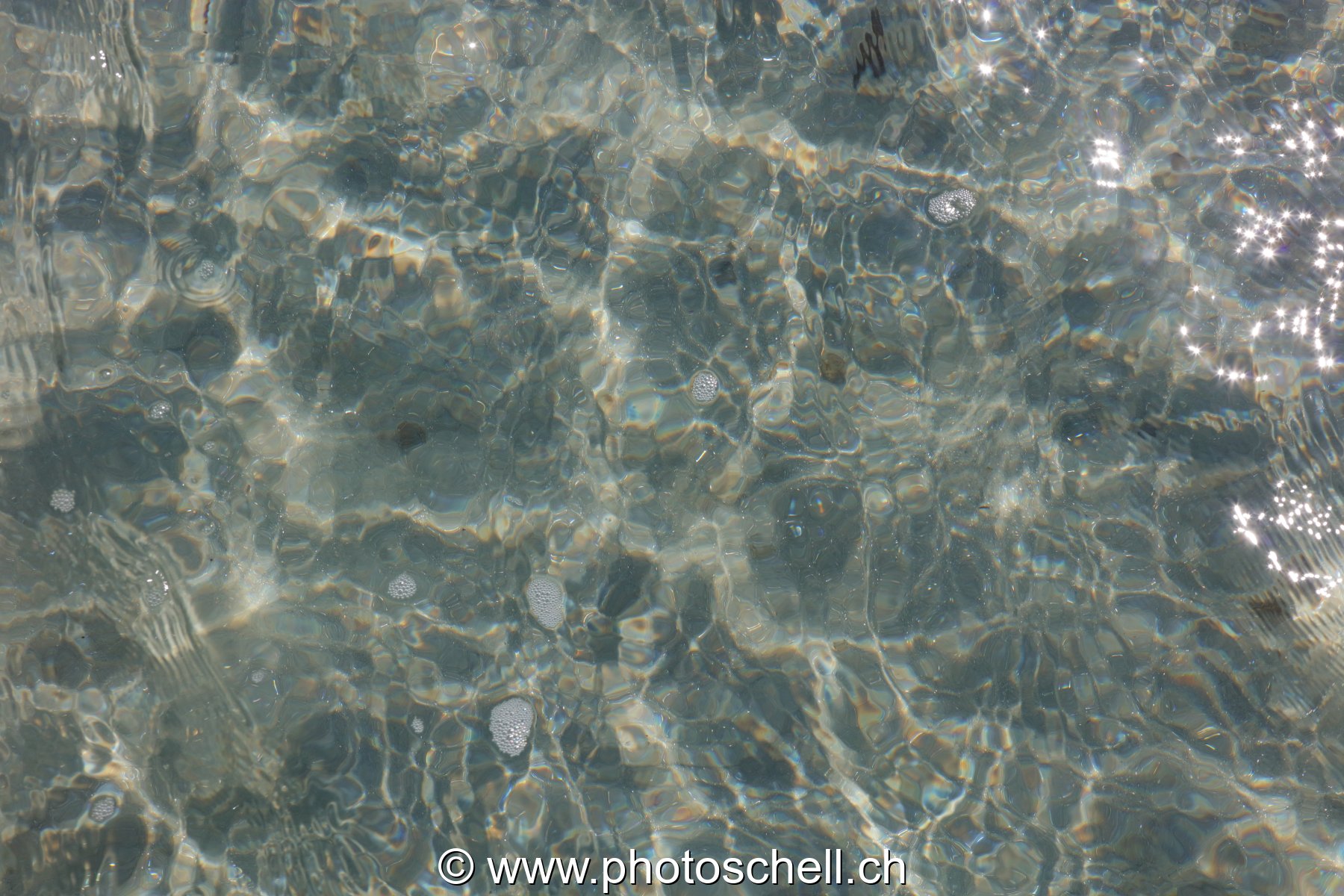 Reflets du soleil dans la mer