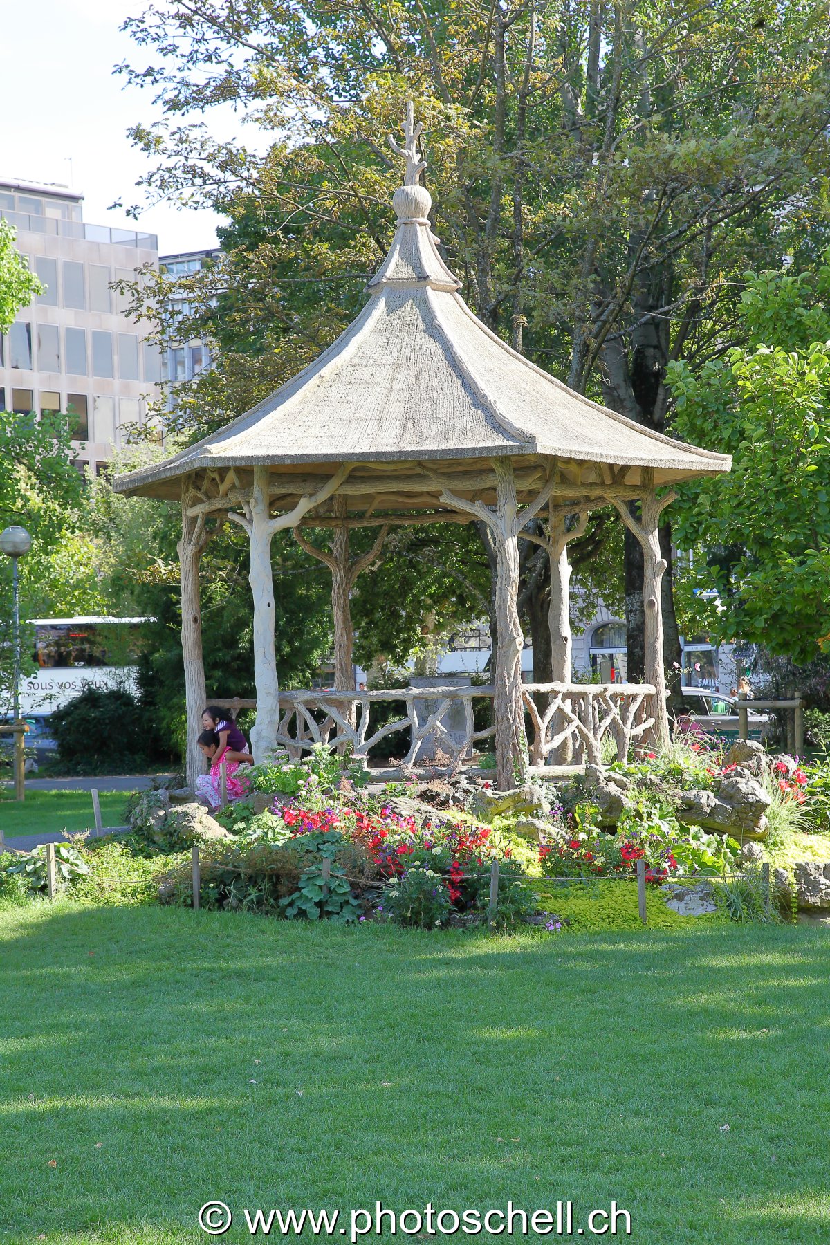 Kiosque dans le parc